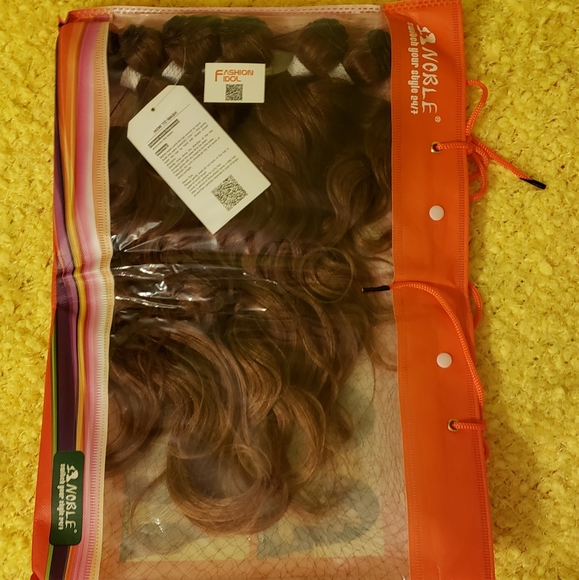 3 Brand new packs of hair - Picture 3 of 3